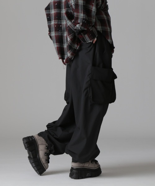 DANKE SCHON(ダンケシェーン)の「DankeSchon/ダンケシェーン/SWITCH NYLON CARGO(その他パンツ・レディース・ブラック・M/L)」の9枚目の写真
