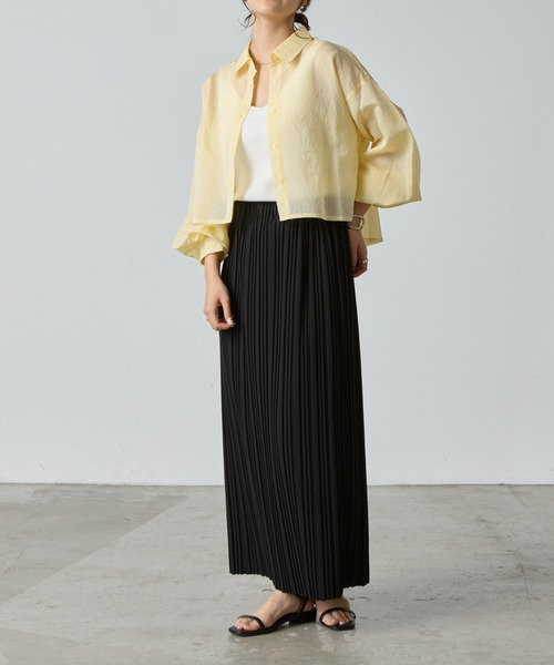 COLONY 2139(コロニートゥーワンスリーナイン)の「プリーツナロースカート(スカート・レディース・オフホワイト/チャコールグレー/ブラック/グレイッシュベージュ・FREE)」の17枚目の写真