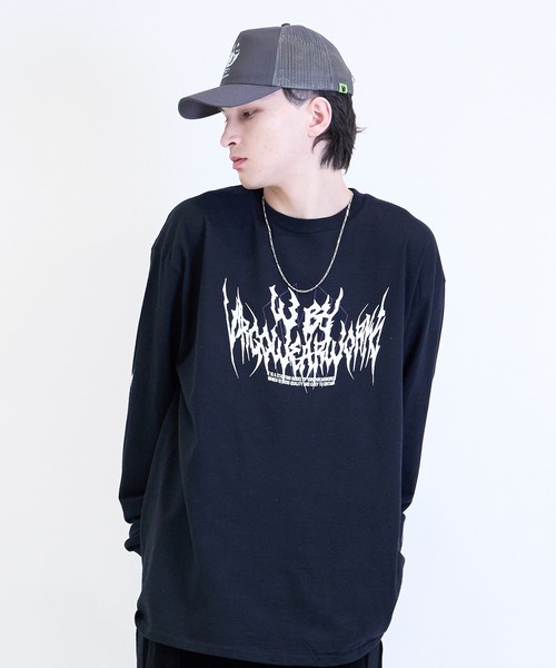 [W] by VIRGOwearworks（ダブリューバイヴァルゴウェアーワークス）の「Metal Logo LSPT（Tシャツ/カットソー・メンズ・ブラック/ホワイト・MEDIUM/LARGE/X-LARGE/XX-LARGE）」の22枚目の写真