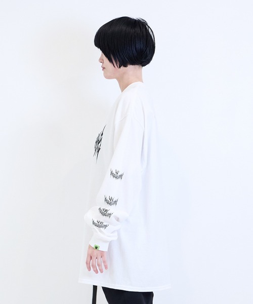 [W] by VIRGOwearworks（ダブリューバイヴァルゴウェアーワークス）の「Metal Logo LSPT（Tシャツ/カットソー・メンズ・ブラック/ホワイト・MEDIUM/LARGE/X-LARGE/XX-LARGE）」の19枚目の写真