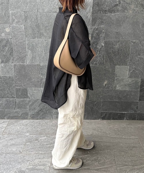 H.TOKYO（エイチトウキョウ）の「H.TOKYO × mimi /ホーボーバッグ（ショルダーバッグ・レディース・ホワイト/ブラック/カーキ・FREE）」の10枚目の写真