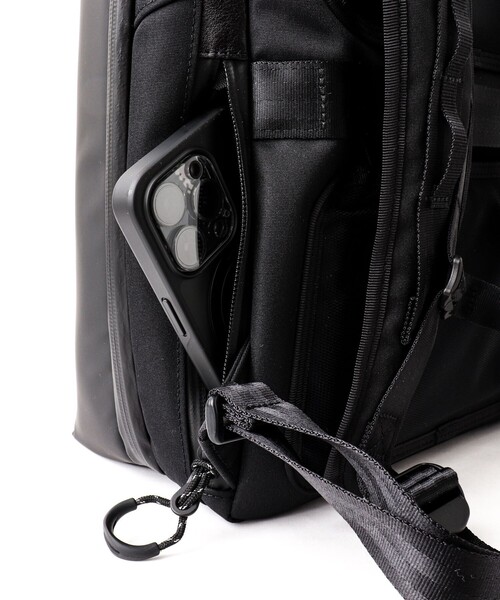 beruf baggage(ベルーフバゲッジ)の「【beruf baggage/ベルーフ バゲッジ】URBAN EXPLORER 16DR(バックパック/リュック・メンズ・ブラック・FREE)」の8枚目の写真