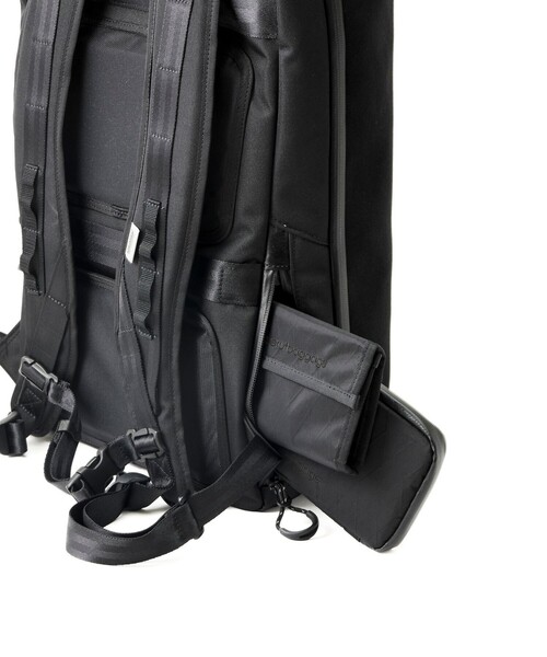 beruf baggage(ベルーフバゲッジ)の「【beruf baggage/ベルーフ バゲッジ】URBAN EXPLORER 16DR(バックパック/リュック・メンズ・ブラック・FREE)」の12枚目の写真