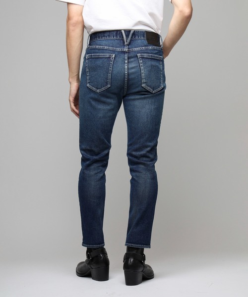 VANQUISH（ヴァンキッシュ）の「VANQUISH / ヴァンキッシュ ウォッシング スキニー デニムパンツ（デニムパンツ・メンズ・ダークインディゴブルー・32inch/30inch/28inch/34inch）」の4枚目の写真