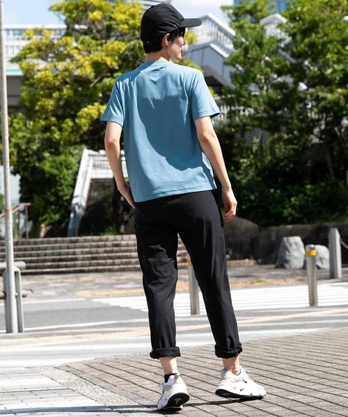 phenix outdoor(フェニックスアウトドア)の「phenix OUTDOOR(フェニックスアウトドア) レディース アウトドアロゴ 半袖Tシャツ (吸水速乾 / 通気性)(Tシャツ/カットソー・レディース・チャコールグレー/オフホワイト/ライトブルー・M/XL/L/S)」の9枚目の写真