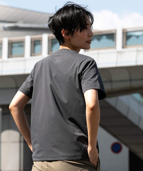 phenix outdoor(フェニックスアウトドア)の「phenix OUTDOOR(フェニックスアウトドア) レディース アウトドアロゴ 半袖Tシャツ (吸水速乾 / 通気性)(Tシャツ/カットソー・レディース・チャコールグレー/オフホワイト/ライトブルー・M/XL/L/S)」の21枚目の写真