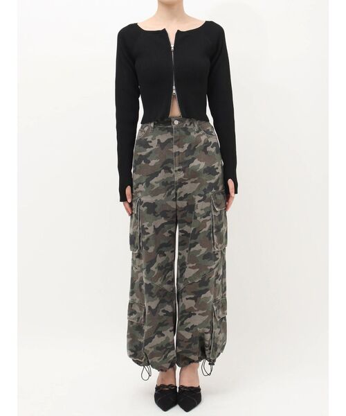 EVRIS（エヴリス）の「フロントジップオフショルニットトップス（ニット/セーター・レディース・ブルー/グレー/ブラック/ホワイト・FREE）」の13枚目の写真