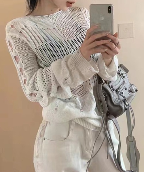 Lace Ladies(レースレディース)の「透かし編み クラッシュ ボートネック ニット プルオーバー(ニット/セーター・レディース・ホワイト/ブラック・FREE)」の1枚目の写真
