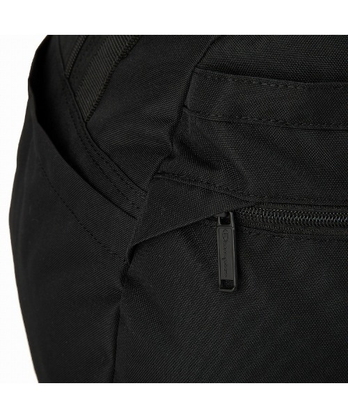 Champion(チャンピオン)の「ボストンバッグ メンズ レディース チャンピオン champion デモイン デイパック B4収納 No.68609(ボストンバッグ・メンズ・ブラック/ネイビー・FREE)」の9枚目の写真