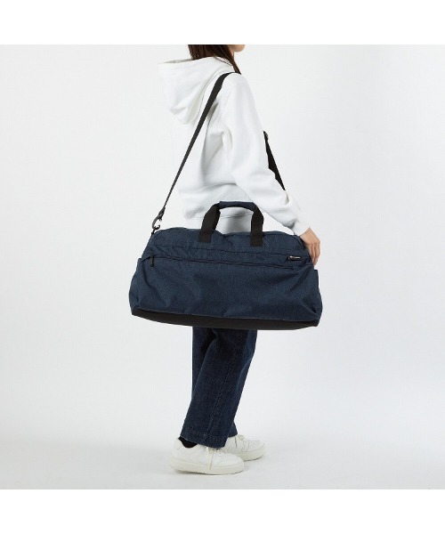 Champion(チャンピオン)の「ボストンバッグ メンズ レディース チャンピオン champion デモイン デイパック B4収納 No.68609(ボストンバッグ・メンズ・ブラック/ネイビー・FREE)」の16枚目の写真
