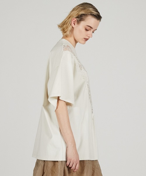 PRANK PROJECT（プランクプロジェクト）の「Vカットレースロゴトップ / V Cut Lace Logo Top（Tシャツ/カットソー・レディース・ホワイト/ライトイエロー/チャコールグレー・FREE）」の15枚目の写真