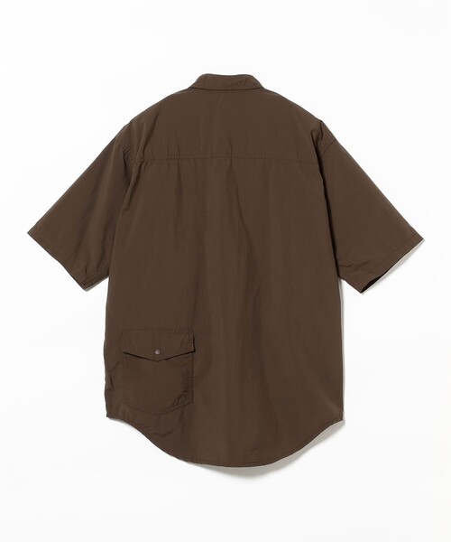BEAMS（ビームス）の「【撥水】リラックスフィット アクティブ シャツ【セットアップ対応】（シャツ/ブラウス・メンズ・ネイビー/オリーブ/ブラウン・S/M/L/XL）」の10枚目の写真