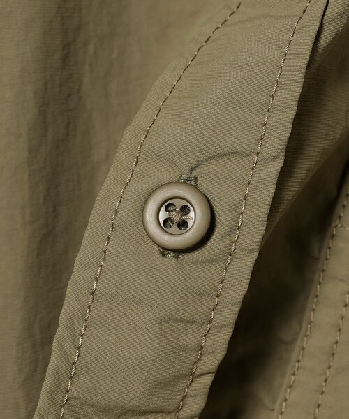 BEAMS（ビームス）の「【撥水】リラックスフィット アクティブ シャツ【セットアップ対応】（シャツ/ブラウス・メンズ・ネイビー/オリーブ/ブラウン・S/M/L/XL）」の18枚目の写真