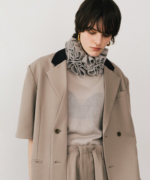 ボリュームティアードフリルネックニットブラウス