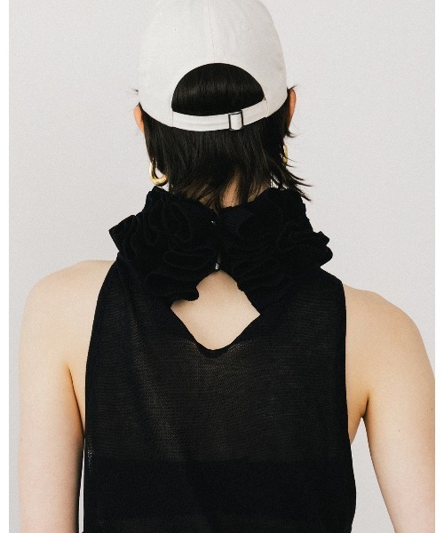 ボリュームティアードフリルネックニットブラウス