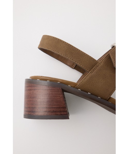 MOUSSY（マウジー）の「W BUCKLE STRAP サンダル（サンダル・レディース・ブラウン/ブラック・SMALL/MEDIUM/LARGE）」の18枚目の写真