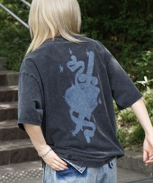 ILL'S | 25SS ハードウォッシュ加工 ワンポイント刺繍 / バックプリント ボックスシルエット 半袖Tシャツ メンズ レディース(Tシャツ/カットソー)