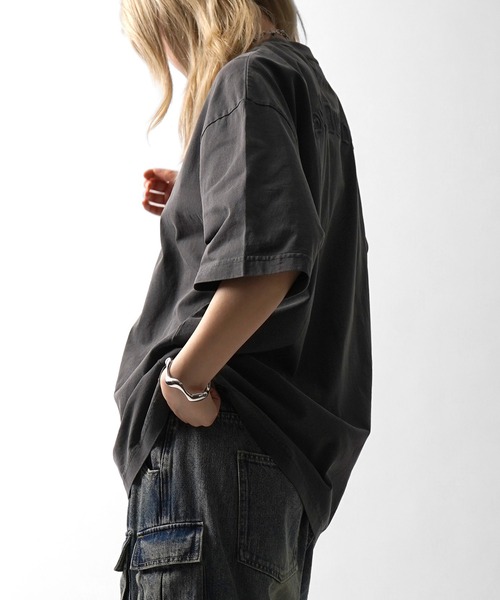 ILL'S（イルズ）の「25SS ハードウォッシュ加工 ワンポイント刺繍 / バックプリント ボックスシルエット 半袖Tシャツ メンズ レディース（Tシャツ/カットソー・メンズ・ブラック系その他/ブラック/チャコール/ホワイト系その他・M/L）」の15枚目の写真