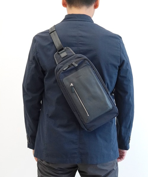 MACKINTOSH PHILOSOPHY（ﾏｯｷﾝﾄｯｼｭ ﾌｨﾛｿﾌｨｰ）の「ショルダーバッグ グリーノツク 17734（ショルダーバッグ・レディース・ベージュ系その他/ブラック/ネイビー・FREE）」の4枚目の写真