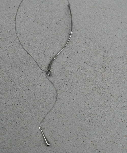 Marient(マリエント)の「Asymmetry Drop Necklace/アシンメトリードロップネックレス(ネックレス・レディース・シルバー/ゴールド・FREE)」の10枚目の写真