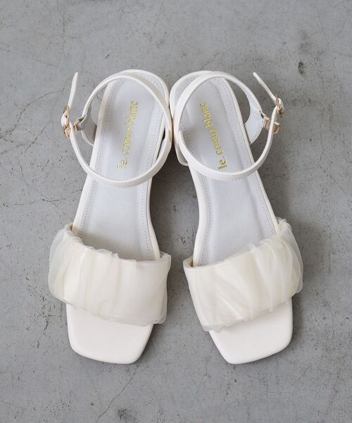 le.coeur blanc（ルクールブラン）の「《WEB限定アイテム》ギャザーストラップサンダル（サンダル・レディース・アイボリー/キャメル/ブラック系その他/ブラック・36/37/38）」の6枚目の写真