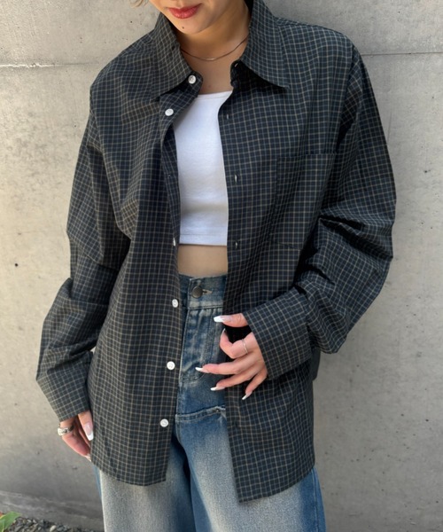 WHO'S WHO gallery（フーズフーギャラリー）の「【KOOKY'N/クーキー】チェックシャツ / UNISEX/ユニセックス（シャツ/ブラウス・レディース・ブラック/グリーン/ブルー・FREE）」の4枚目の写真