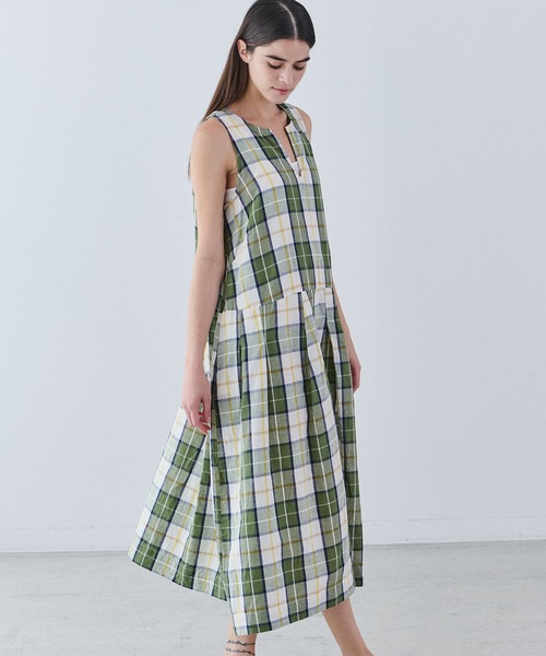 GALLEGO DESPORTES（ギャレゴデスポート）の「GALLEGO DESPORTES | コットンリネン ノースリーブワンピース WOMEN（ワンピース・レディース・グリーン系その他・S）」の14枚目の写真