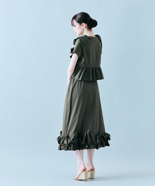 Audie a Muses(オーディアミューズ)の「【セットアップ対応】ギャザーフリルヘムスカート(スカート・レディース・ネイビー/カーキ・42/38/40)」の20枚目の写真