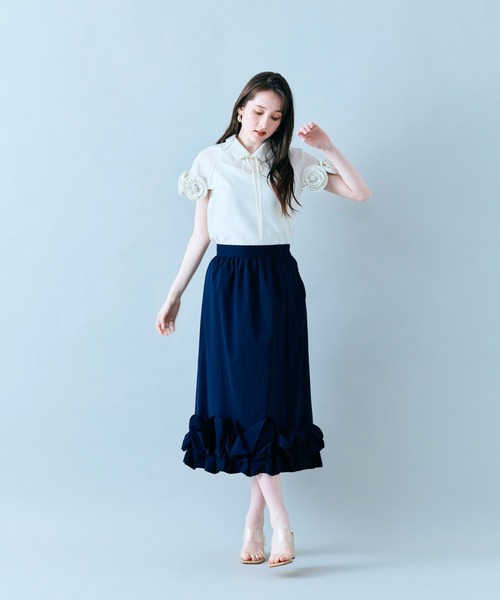 Audie a Muses(オーディアミューズ)の「【セットアップ対応】ギャザーフリルヘムスカート(スカート・レディース・ネイビー/カーキ・42/38/40)」の17枚目の写真