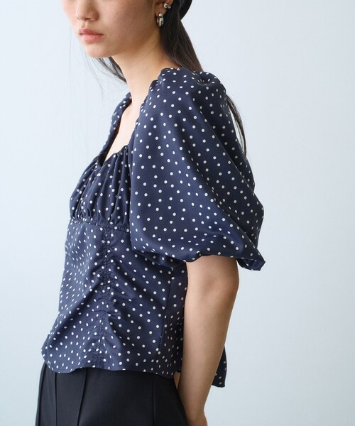 CODE A（コードエー）の「polka dot blouse（シャツ/ブラウス・レディース・ブラック系/ネイビー系・00）」の9枚目の写真
