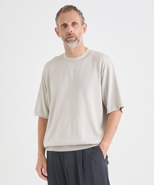 THE TOKYO（ザトウキョウ）の「【THE TOKYO/ザトウキョウ】Washable Silk Knit S/S PO【洗えるシルクのニット】（ニット/セーター・メンズ・ライトベージュ/ブラック/モカ/ダークグレー・48/46/44）」の4枚目の写真