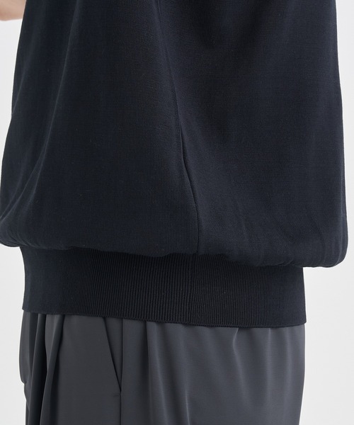 THE TOKYO（ザトウキョウ）の「【THE TOKYO/ザトウキョウ】Washable Silk Knit S/S PO【洗えるシルクのニット】（ニット/セーター・メンズ・ライトベージュ/ブラック/モカ/ダークグレー・48/46/44）」の7枚目の写真
