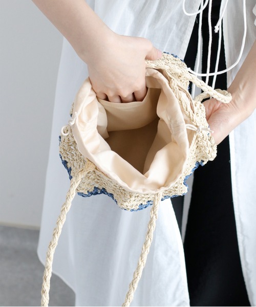 cepo(セポ)の「【aritella】フリルバケツバッグ(ショルダーバッグ・レディース・ライトベージュ/ベージュ・FREE)」の17枚目の写真