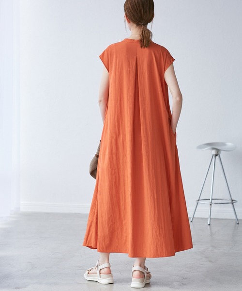 ROPE' PICNIC（ロペピクニック）の「リラックススキッパーロングワンピース（ワンピース・レディース・ブラック/カーキ/ダークグリーン/オレンジ・38）」の20枚目の写真