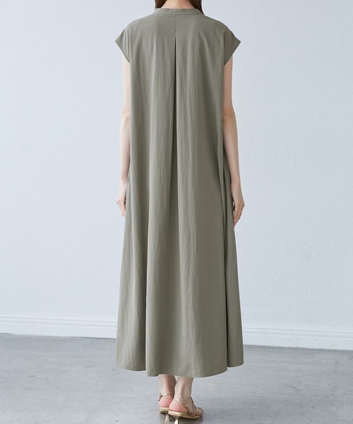 ROPE' PICNIC（ロペピクニック）の「リラックススキッパーロングワンピース（ワンピース・レディース・ブラック/カーキ/ダークグリーン/オレンジ・38）」の17枚目の写真