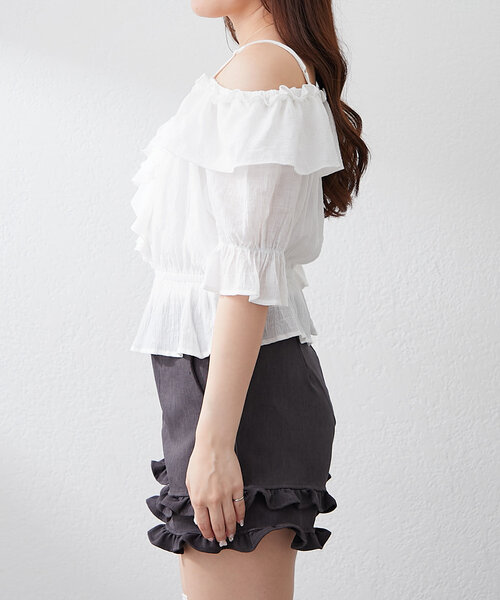 continuer de NICE CLAUP(コンティニューデナイスクラップ)の「【@_chipi2xセレクト】2WAYフリルブラウス(シャツ/ブラウス・レディース・オフホワイト/ブラック/ピンク・FREE)」の16枚目の写真
