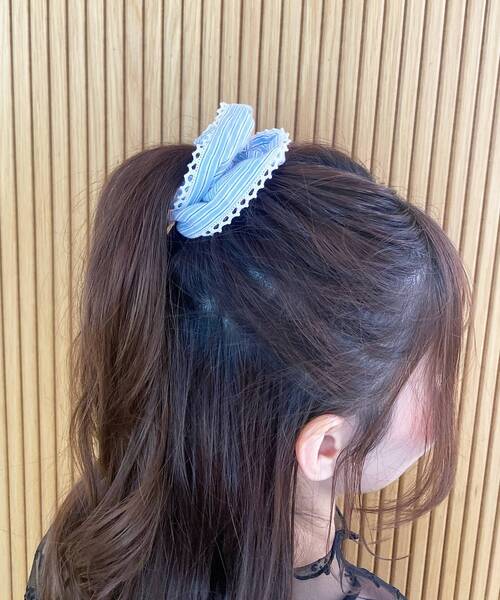 MAJESTIC LEGON（マジェスティックレゴン）の「ストライプシュシュ（シュシュ・レディース・ブルー系その他2・FREE）」の2枚目の写真