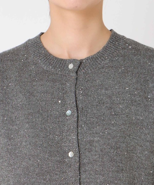 Jines（ジネス）の「スパンコールラメカーディガン（カーディガン/ボレロ・レディース・アイボリー/ブラック/グレー・38）」の7枚目の写真