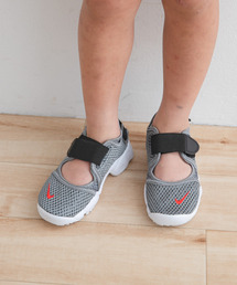 NIKE（ナイキ）の「NIKE　ナイキリフト 2GSPS(KIDS)（スニーカー・キッズ）」