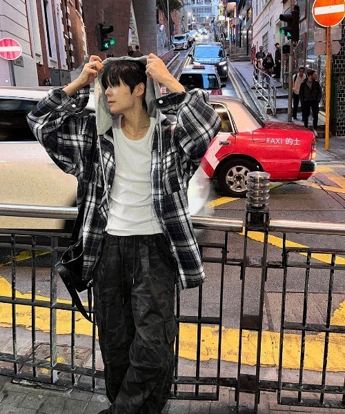 COSYHARU（コシハル）の「ミリタリーカーゴパンツ（カーゴパンツ・メンズ・ベージュ/チャコール・FREE）」の5枚目の写真