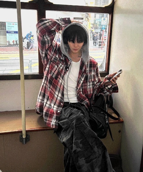 COSYHARU（コシハル）の「ミリタリーカーゴパンツ（カーゴパンツ・メンズ・ベージュ/チャコール・FREE）」の13枚目の写真
