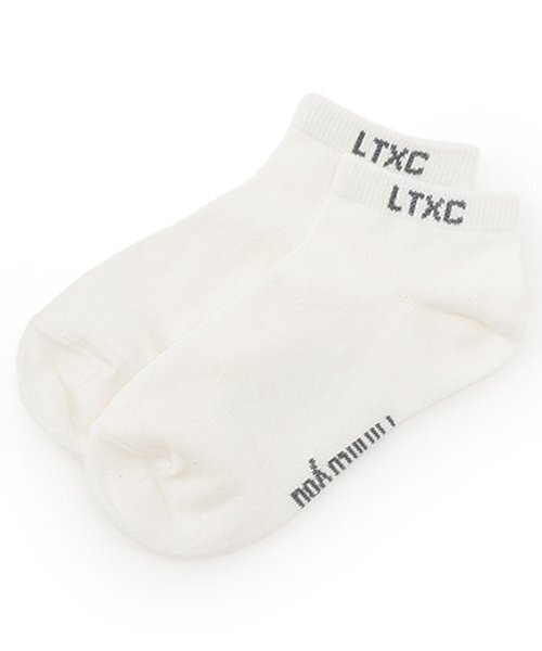 LOVETOXIC(ラブトキシック)の「【抗菌防臭】LTXCロゴスニーカー丈ソックス(ソックス/靴下・キッズ・モスグリーン/ホワイト/ブラック/サックスブルー・F)」の1枚目の写真
