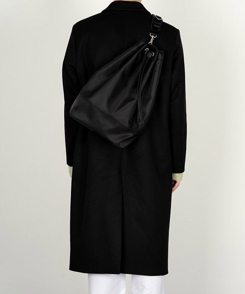 Ressaca(レサーカ)の「巾着ナイロンリュック ナップサック(バックパック/リュック・メンズ・ブラック/グレー・FREE)」の8枚目の写真