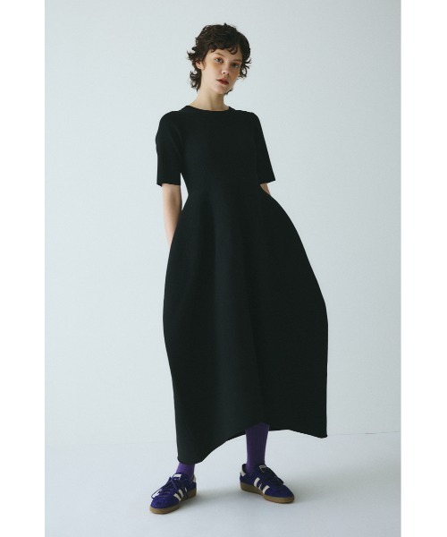 Volume knit dress ボリュームニットドレス（ワンピース）｜HeRIN.CYE