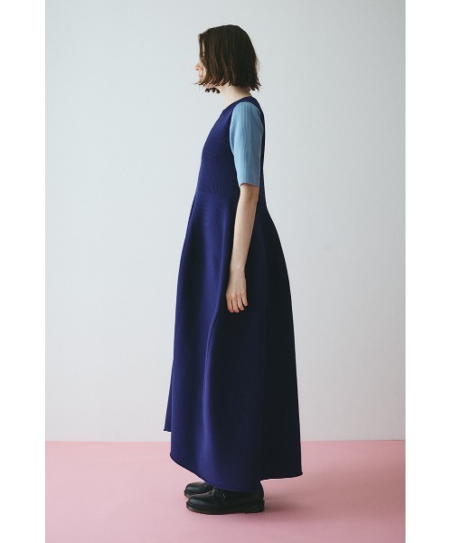 HeRIN.CYE(ヘリンドットサイ)の「Volume knit dress ボリュームニットドレス(ワンピース・レディース・ブルー系その他3/ブラック/ピンク・FREE)」の5枚目の写真