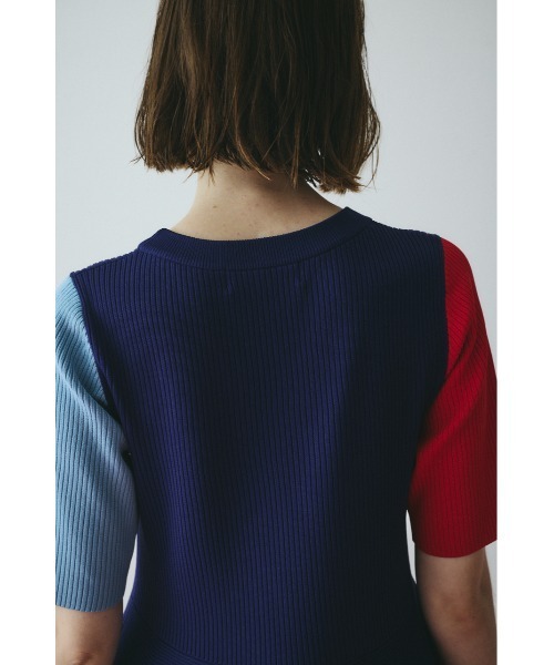 HeRIN.CYE(ヘリンドットサイ)の「Volume knit dress ボリュームニットドレス(ワンピース・レディース・ブルー系その他3/ブラック/ピンク・FREE)」の9枚目の写真