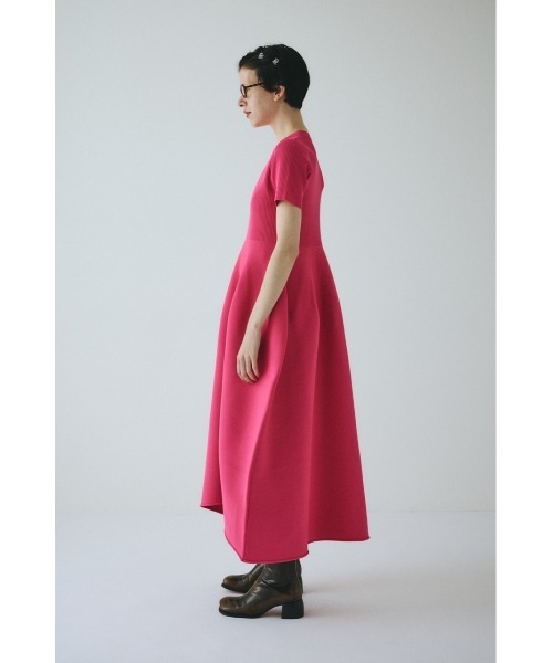 HeRIN.CYE(ヘリンドットサイ)の「Volume knit dress ボリュームニットドレス(ワンピース・レディース・ブルー系その他3/ブラック/ピンク・FREE)」の11枚目の写真
