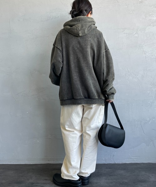 cfierce 猫柄　パーカー　new jeans ヘリン着用 新品現品】cfierce 猫柄 パーカー new jeans ヘリン着用 - メルカリ
