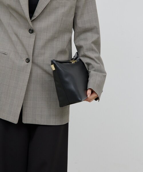 GALLARDAGALANTE(ガリャルダガランテ)の「【PUNTI】グラフトボックスバッグ(ハンドバッグ・レディース・ブラック・FREE)」の5枚目の写真