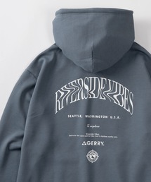 【入手困難】ナイキ☆ワンポイント刺繍ロゴ　バックビックロゴ　白タグパーカー NIKE/ナイキ】ブランドロゴ ワンポイント刺繍＆バックBIG